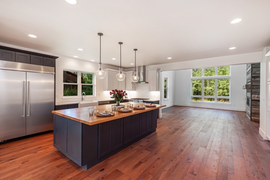 1225 Pinnacle Star St, Bozeman, MT 59715