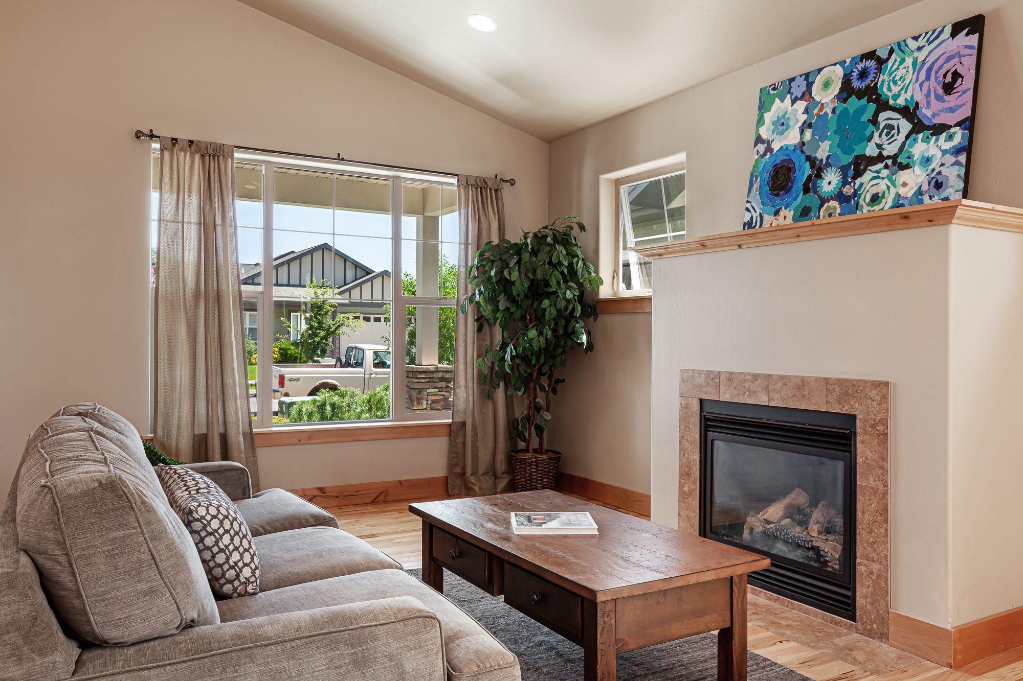 825 Advance Dr, Bozeman, MT 59718 825 Advance Dr, Bozeman, MT 59718