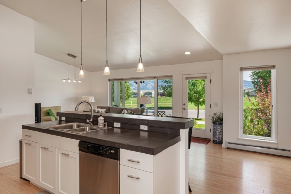 3020 Sundew Ln, Bozeman, MT 59718