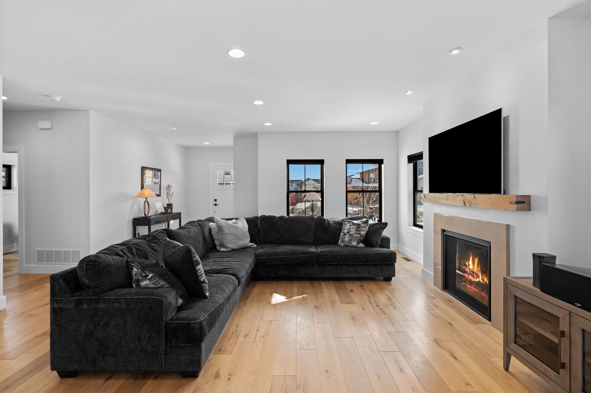 915 Auger Ln Bozeman, MT 59715