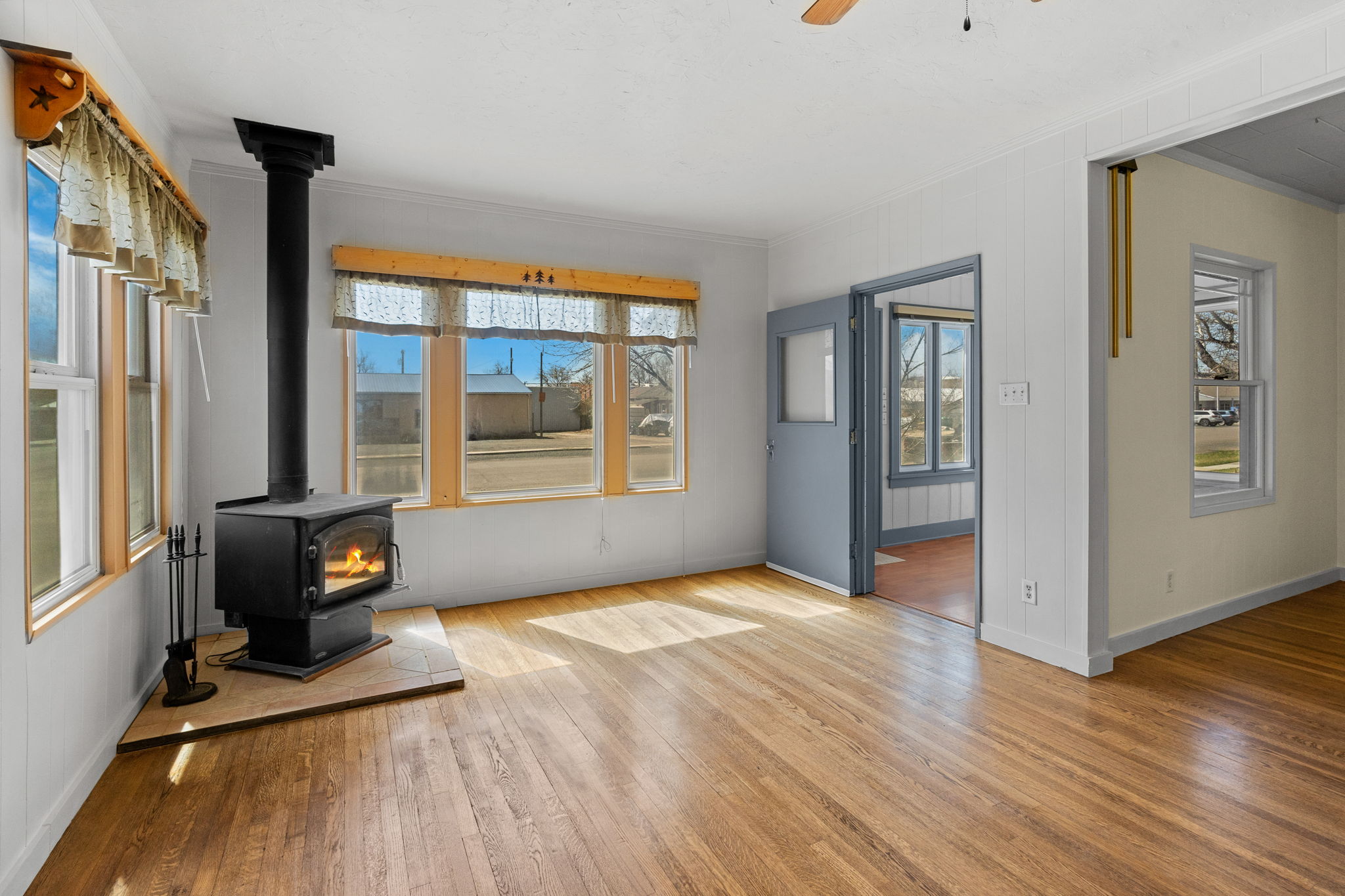 1 1st W Whitehall, MT 59759
